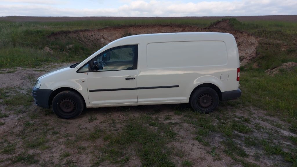 Vw caddy maxi 1.9 tdi 2009 rok