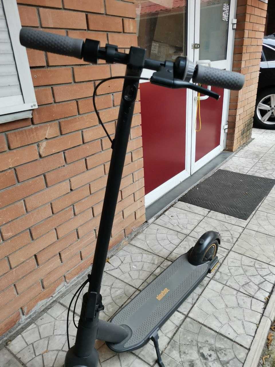 Ninebot KickScooter Max G30