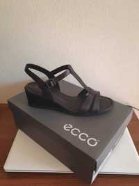 Босоніжки бренду ECCO
