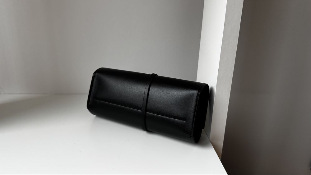 Czarne Etui na okulary Mont Blanc