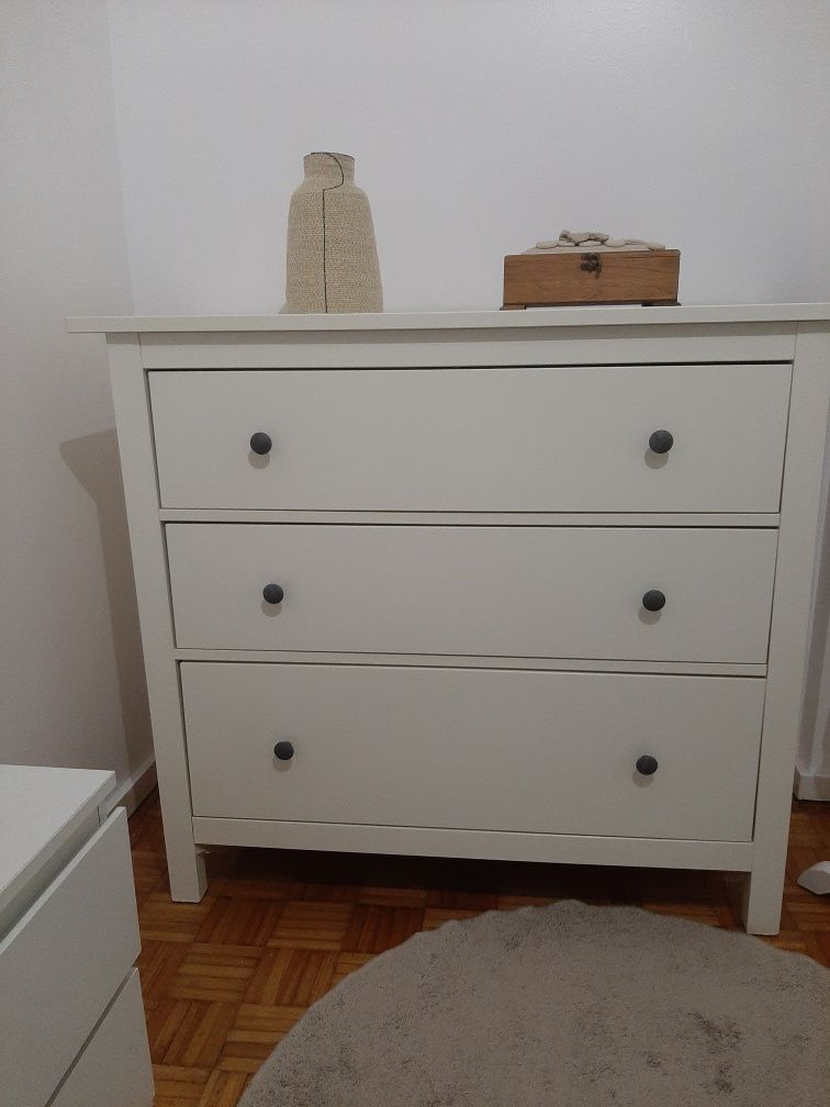 Cómoda Hemnes Branca