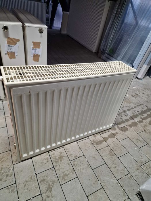 Grzejnik używany 70x50 V22