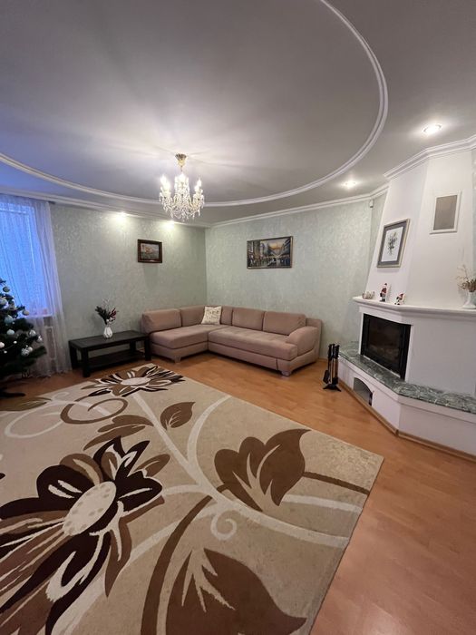 Продаж будинку в Романково