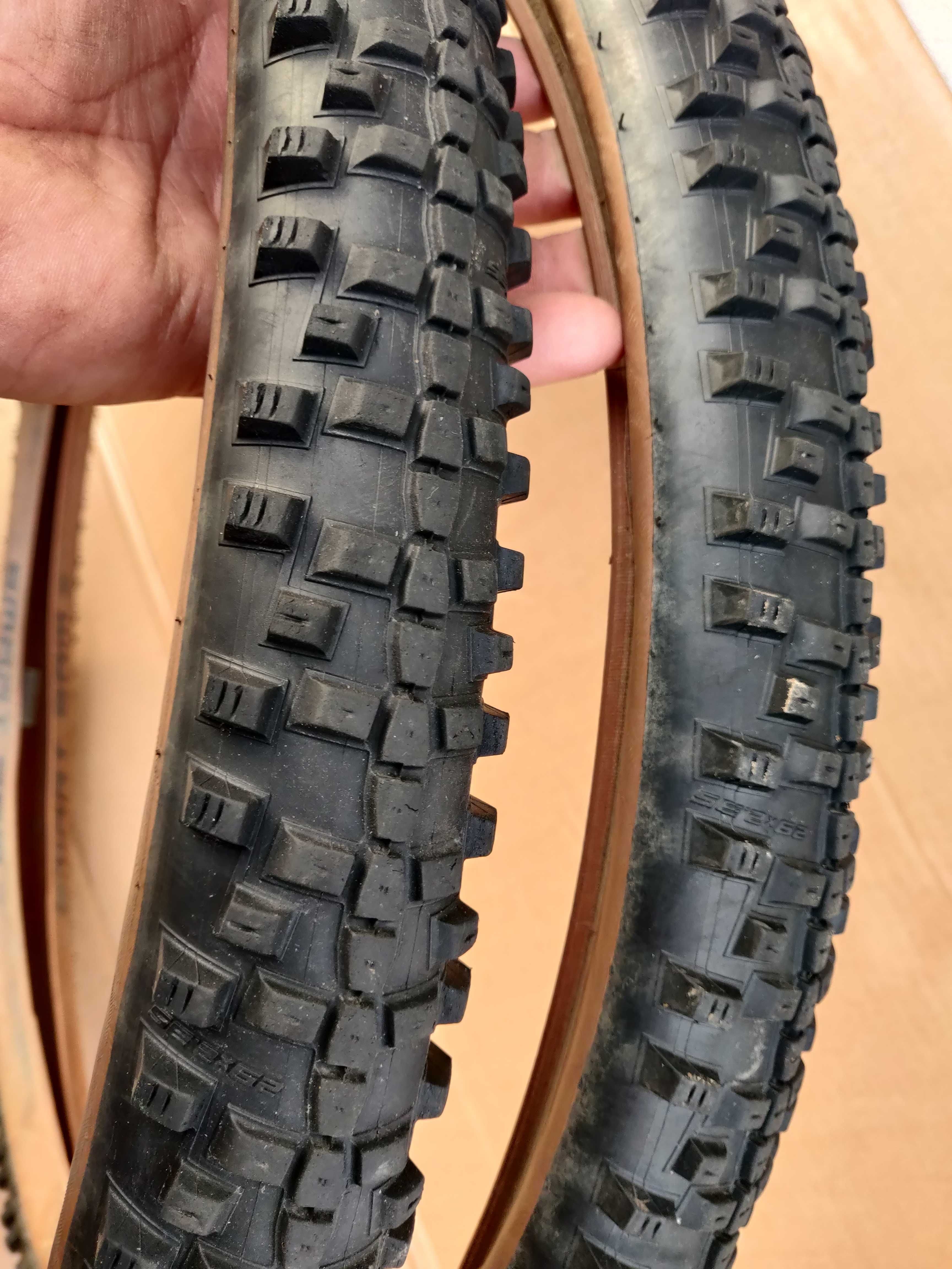 SCHWALBE 29 x 2,35