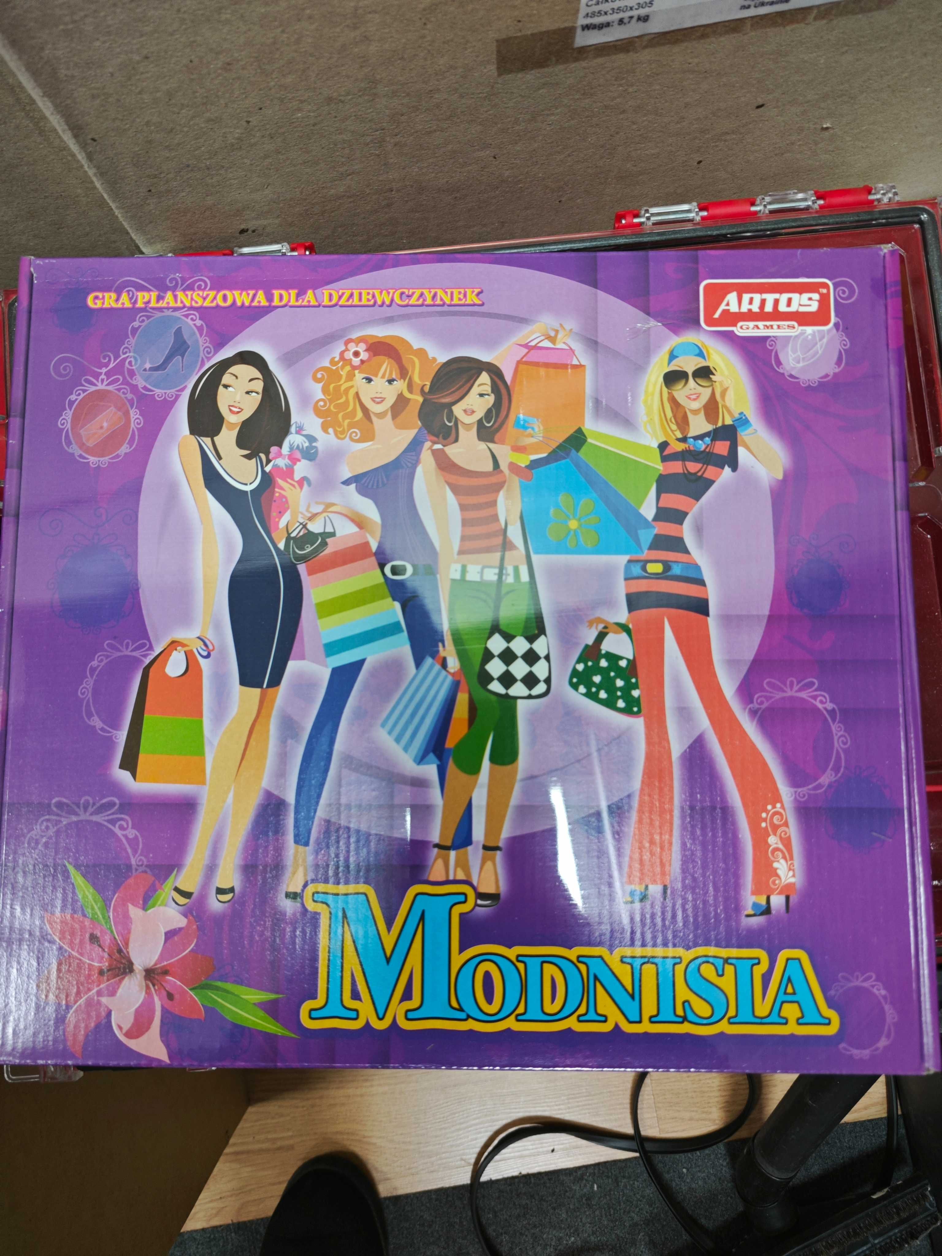 Modnisia gra planszowa