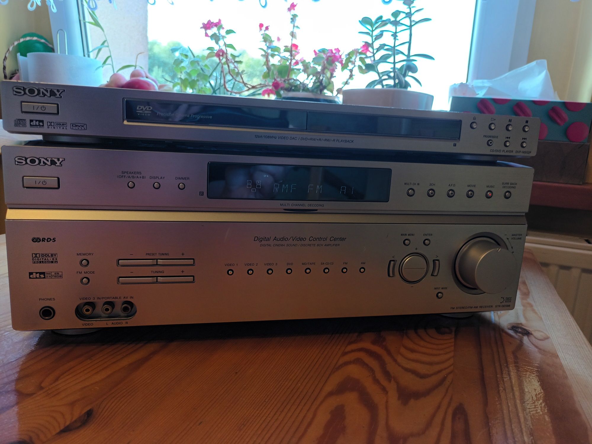Sony Amplituner + DVD