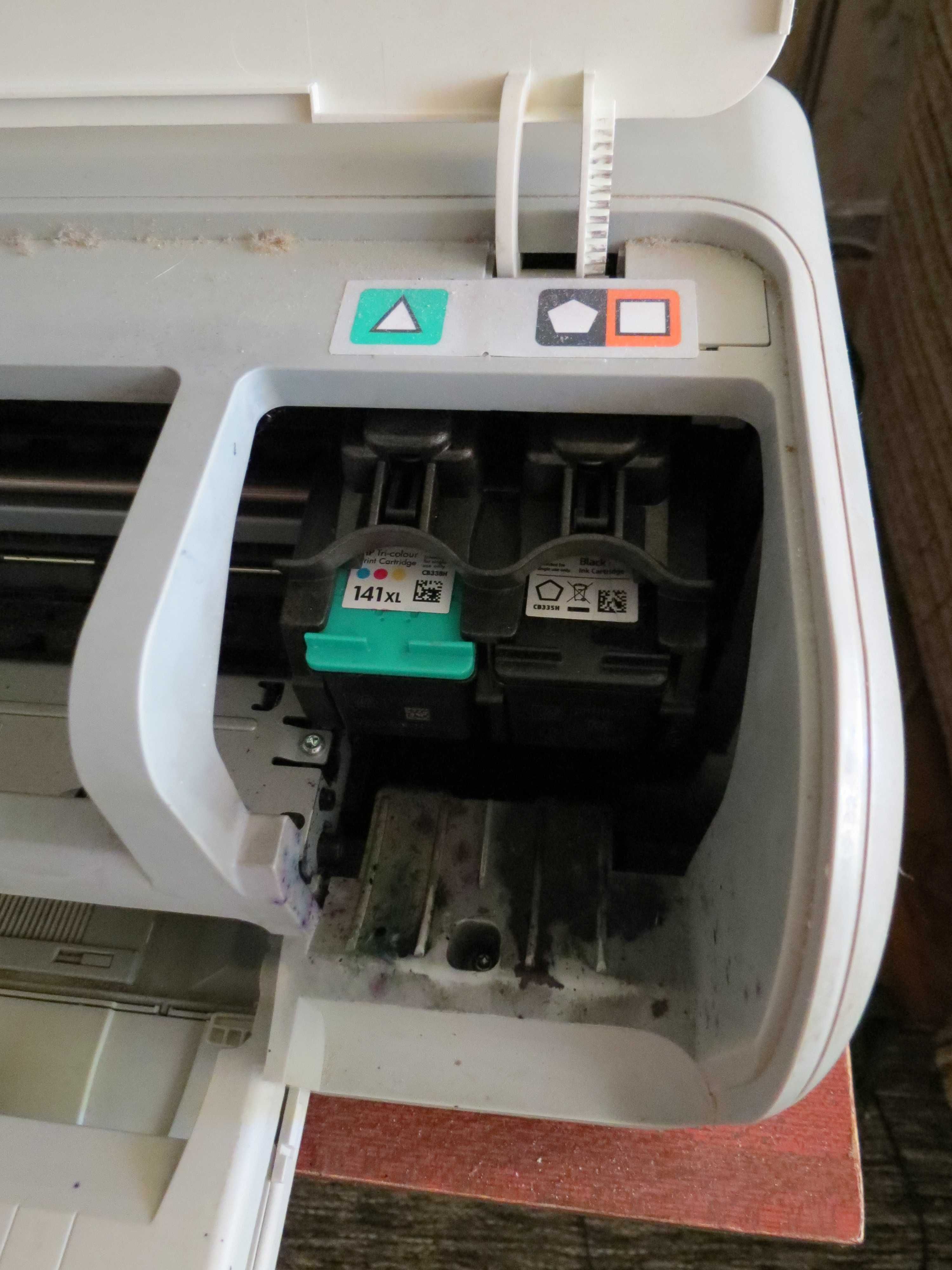 Принтер цветной HP Deskjet D4363
