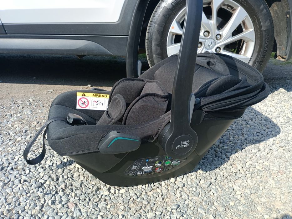 Автокрісло Britax Römer BABY-SAFE CORE (Space Black)