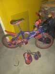 Bicicleta homem aranha