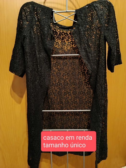 Roupa de senhora cada peça 5 euros