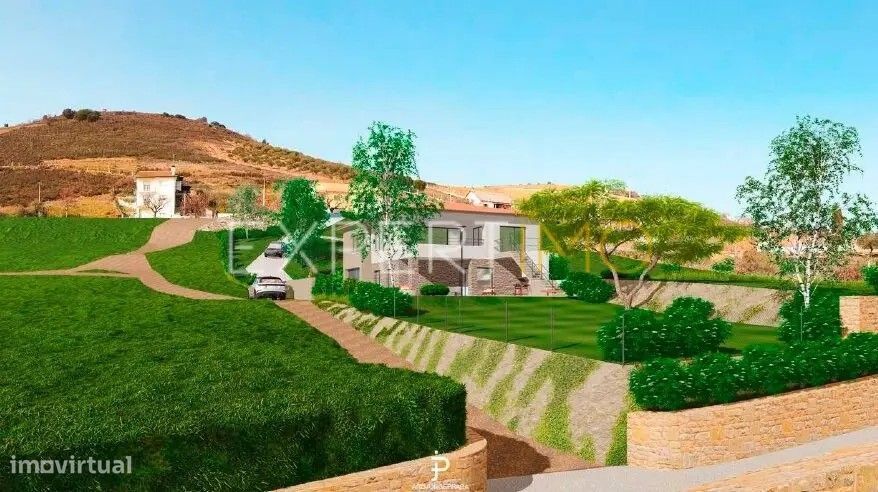 Venda de Lote de Terreno - 2000m² em Alfaião – Projecto Aprovado