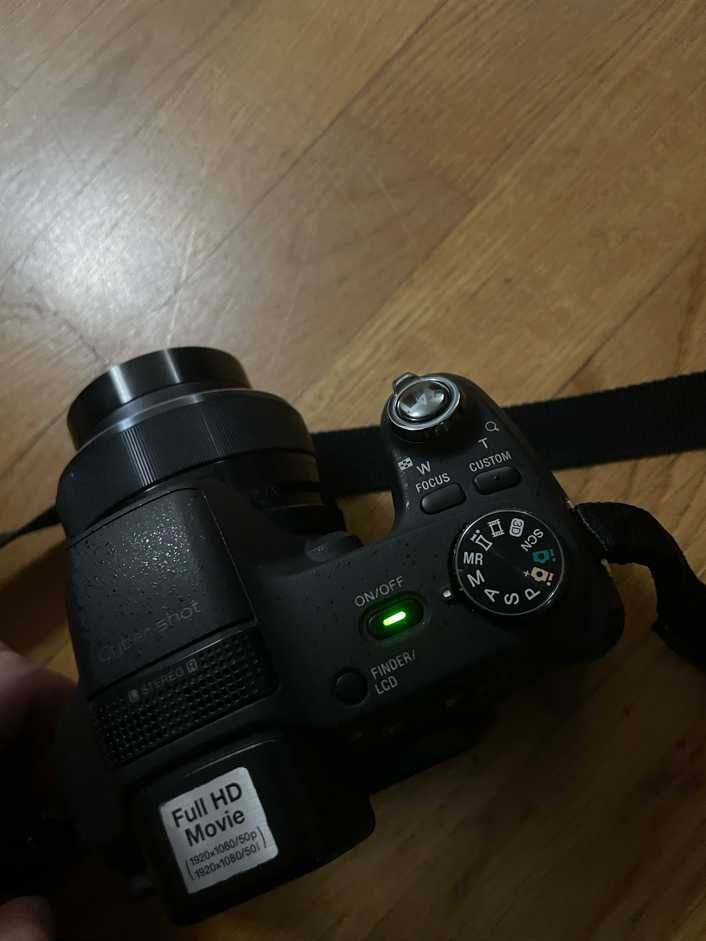 Aparat cyfrowy Sony CYBER-SHOT DSC-HX200V czarny