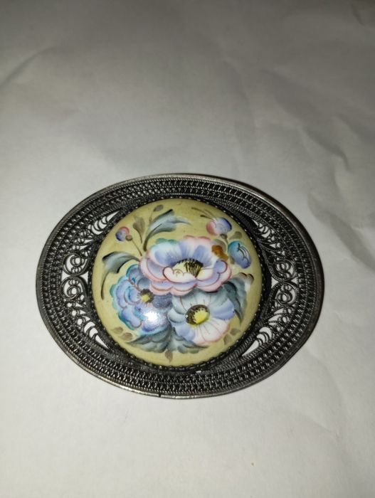 Продам брошь винтаж