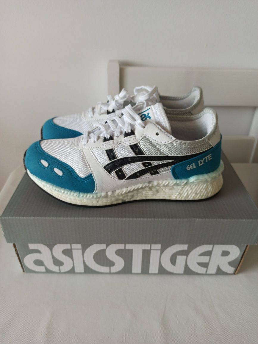 ASISC tiger HyperGel Lyte r. 37