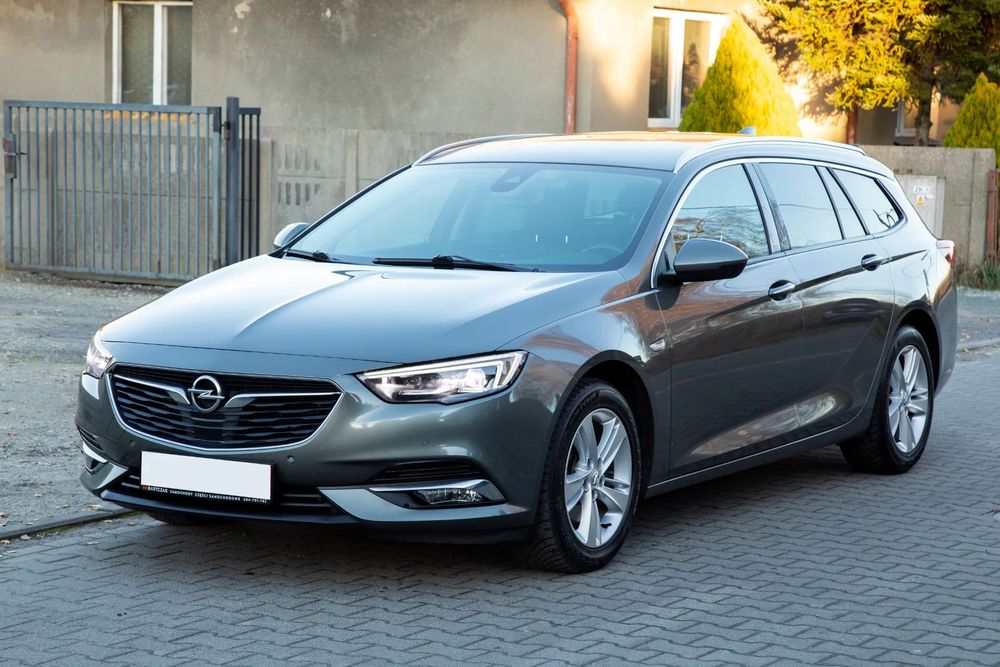 Opel Insignia B 2.0 CDTI full LED navi duży ekran podgrzewane fotele kamera