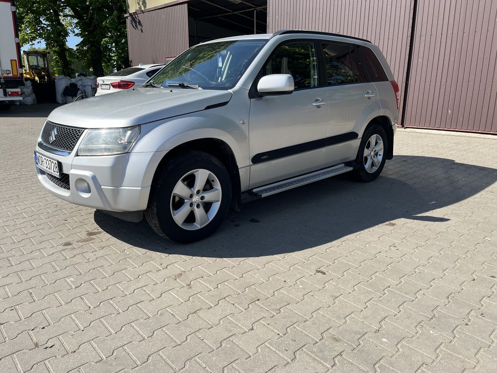 Grand Vitara 2.0 Lpg prywatnie