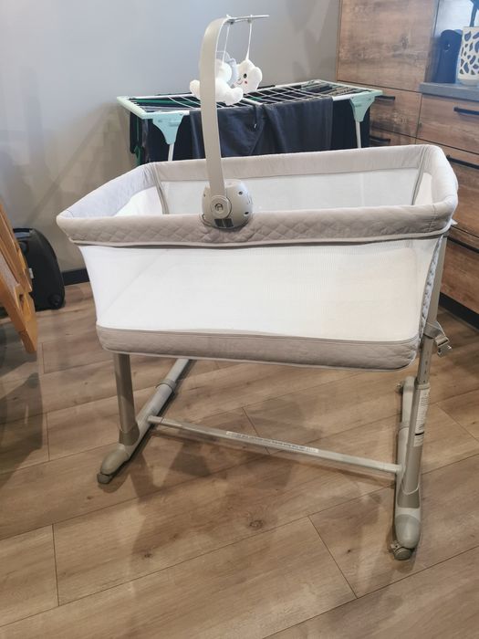 Łóżeczko dostawne dla dzieci