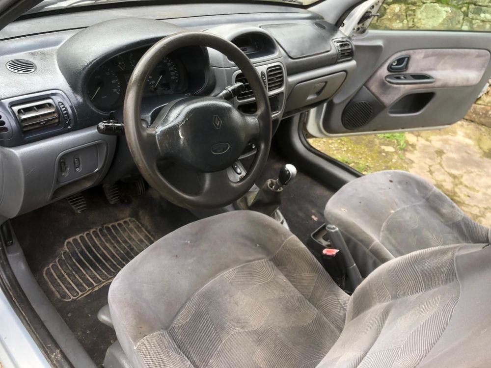 Renualt Clio 1.2 5 Lugares