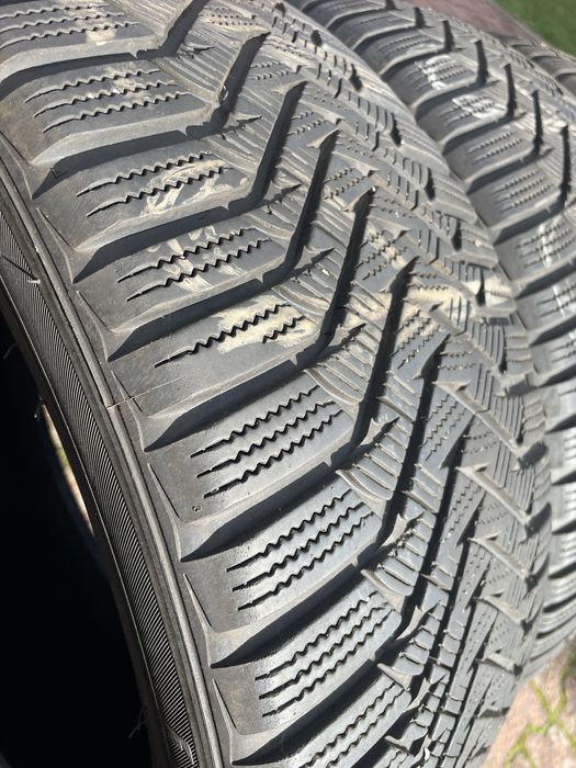 225/45/18 Zimowe ładne Laufenn