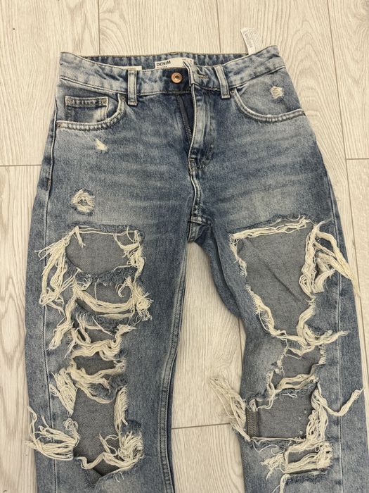 Нові джинси Bershka