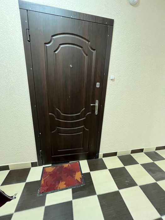 Вхідні квартирні двері 2050/950 ліве