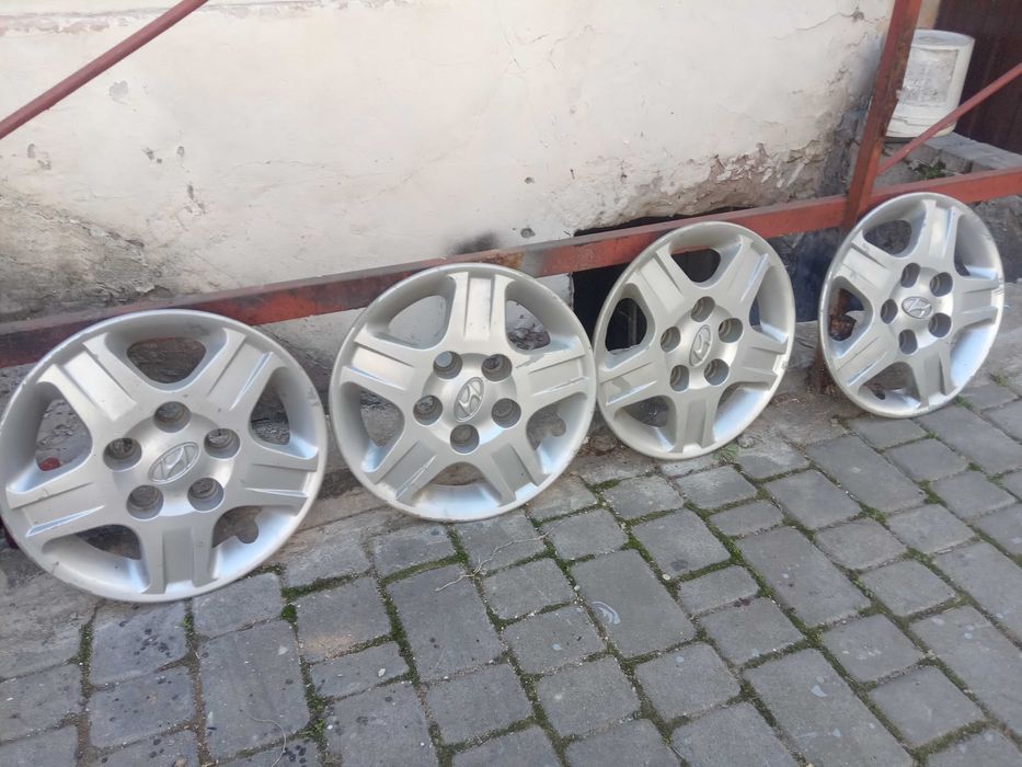 Колпаки и диски с резиной R14 разболтовка 14/ 5/120