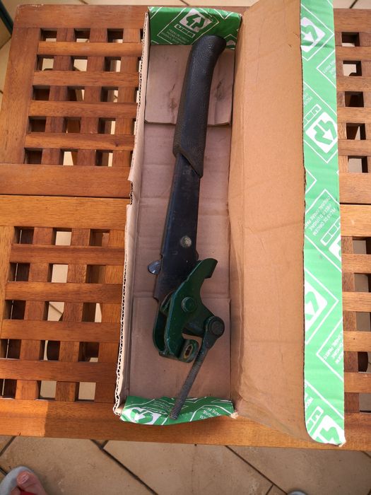 Alavanca de travão de mão UMM Alter