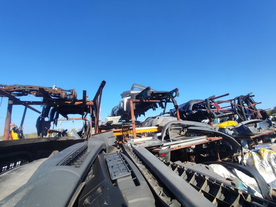 Zderzak Mercedes sprinter VW crafter kaczka Iveco Transit t4 BMW audi