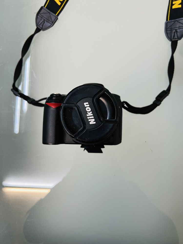 Lustrzanka aparat Nikon D90 plus obiektyw