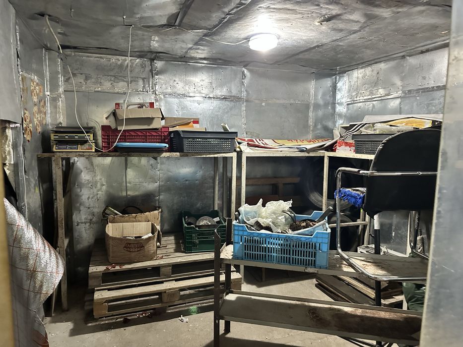 Продам (подвійний)гараж, склад в Корабельному районі