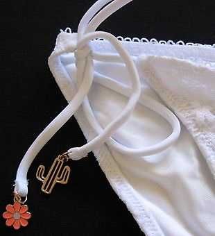 Victoria's Secret White Daisy Lace Bikini M