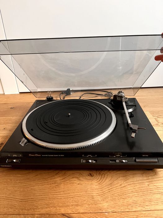 Gramofon Technics Direct Drive czarny