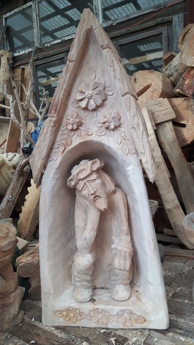 Kapliczka Chrystus Frasobliwy