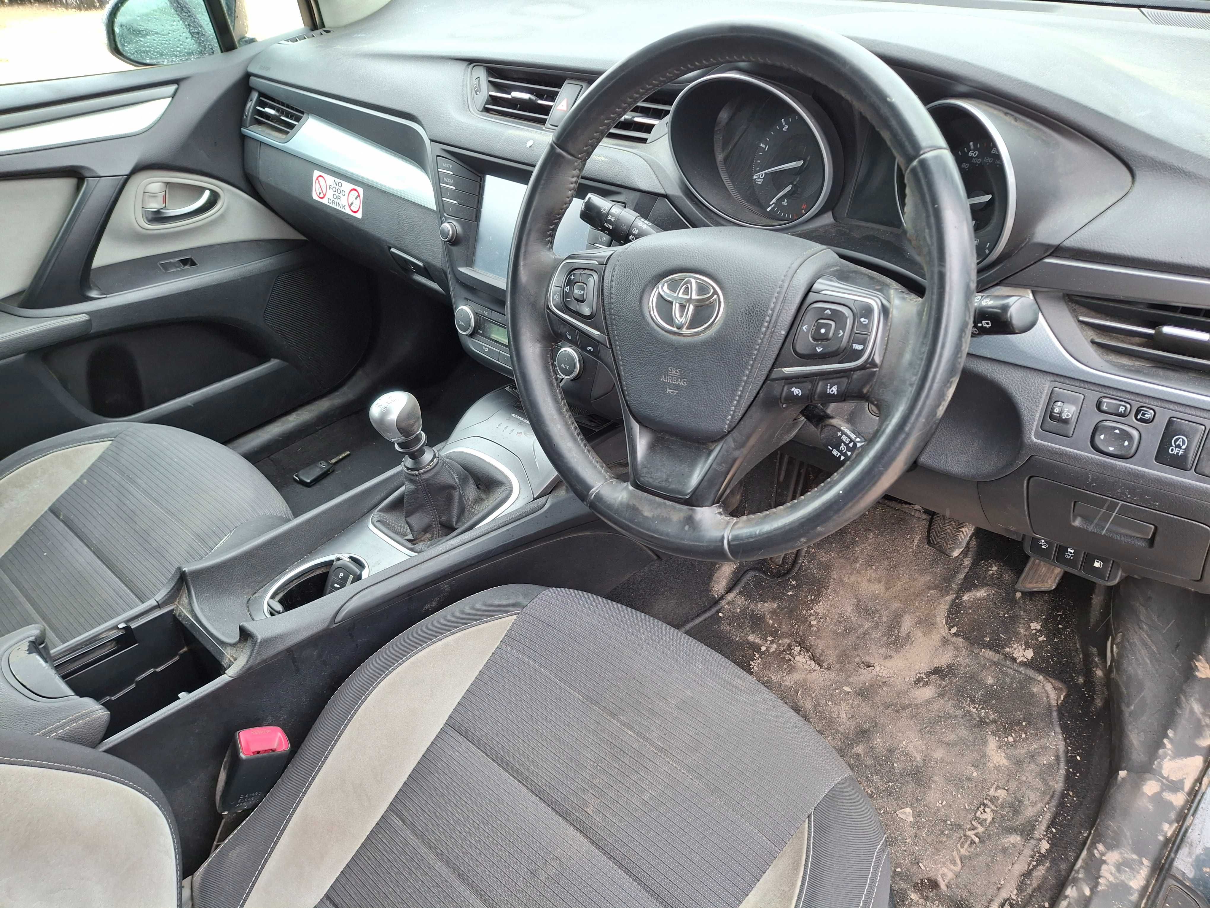 toyota avensis t27 lift t29  maska zderzak drzwi 1h2 lampa felgi skrzy