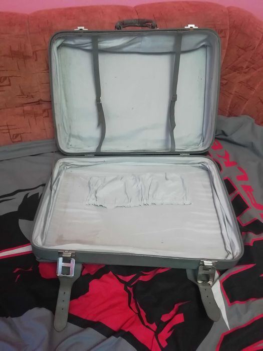 Антикварний шкіряний дорожний чемодан ГДР