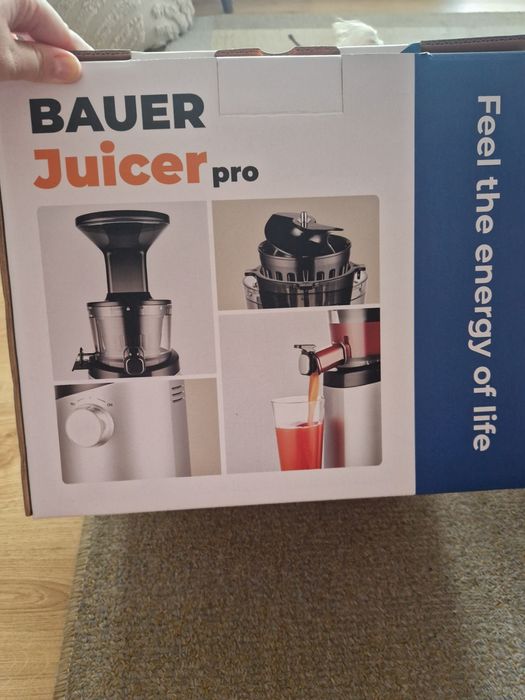 Соковыжималка новая