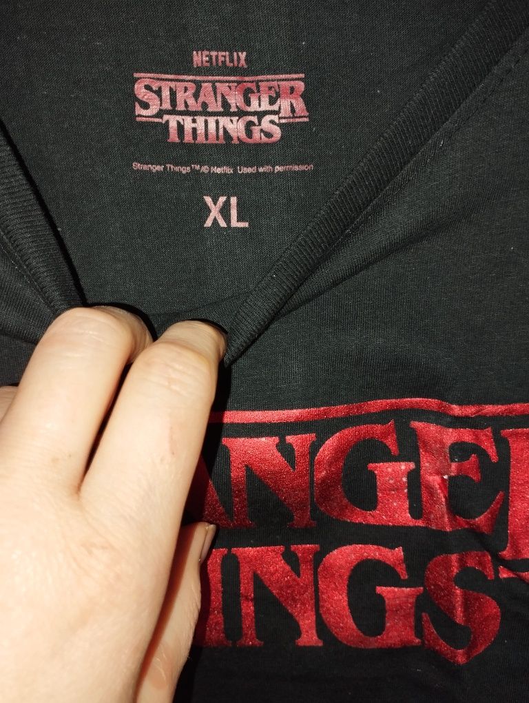 Koszulka t-shirt damska rozmiar XL czarna Stranger Things Netflix