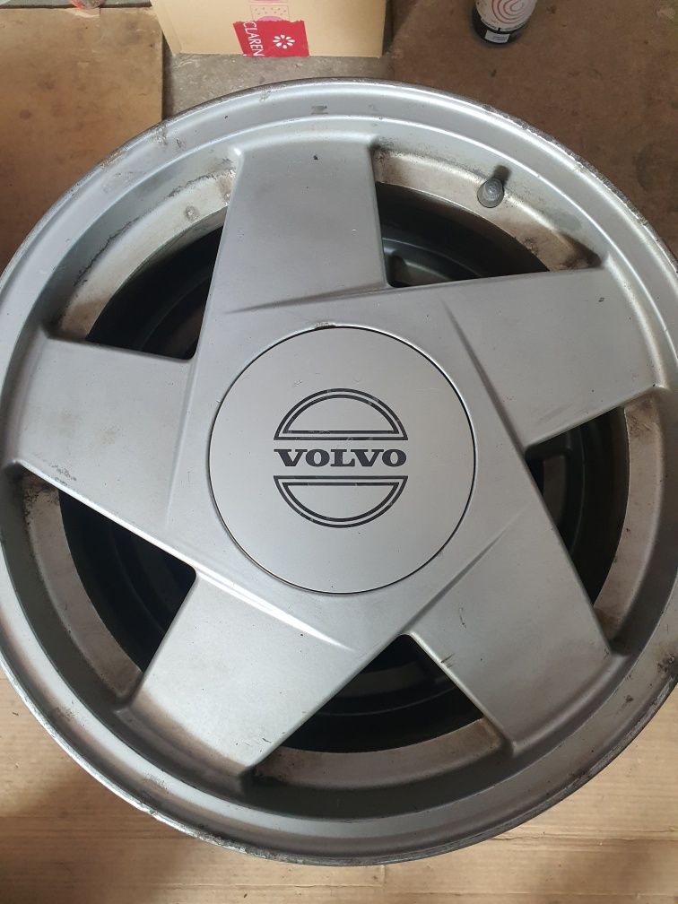 Volvo felgi aluminiowe HYDRA komplet