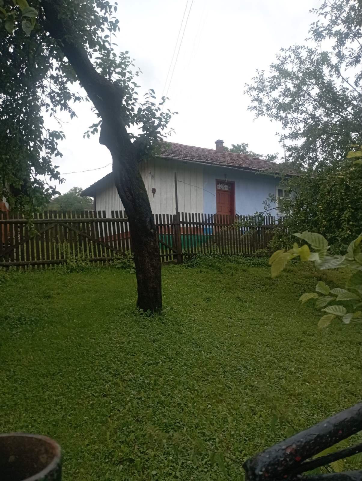 Продається Хата в  Селі молодятин
