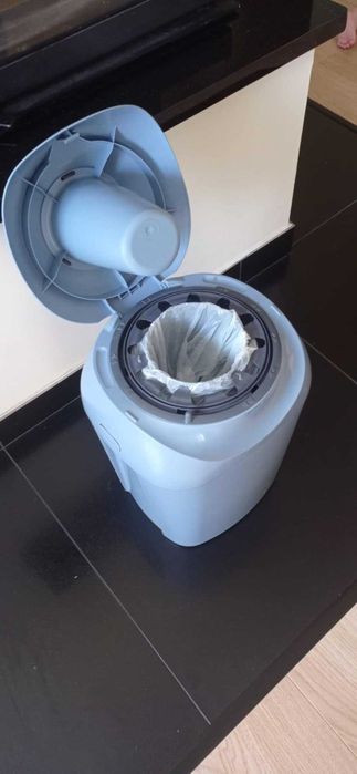 Kosz na pieluchy Tommee Tippee Sangenic