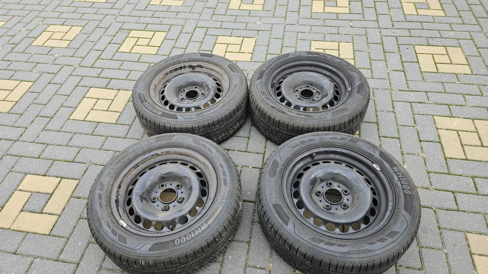 Koła felgi stalowe BMW e60 r16 opony zimowe