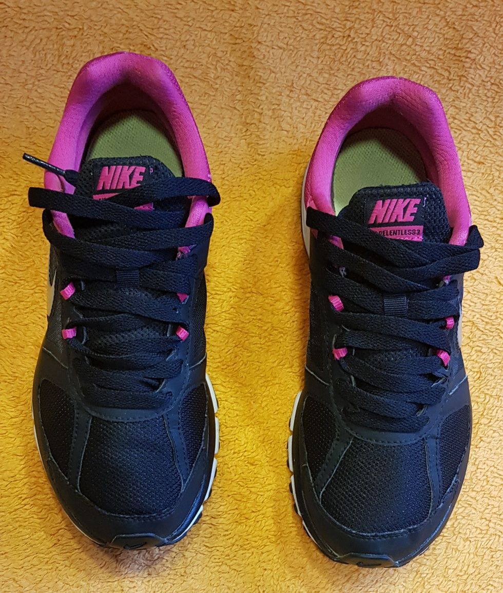 Кроссовки NIKE Air Relentless 3 Black Pink