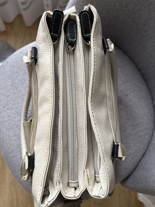 Жіноча шкіряна сумка Hernan