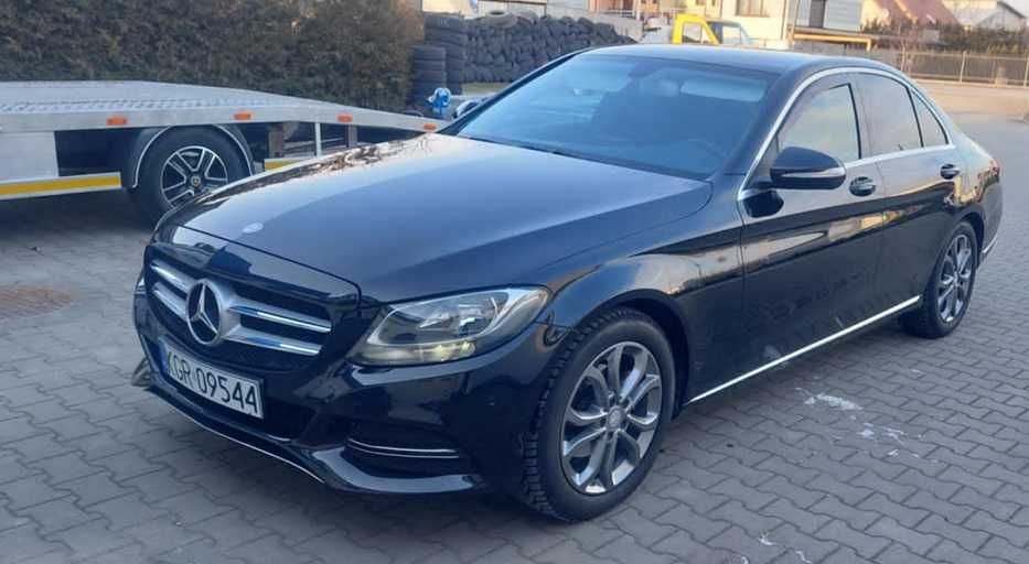 Piękny W205 Avantgarde PRZEBIEG tylko 140xxx km !