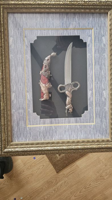 Nóż ozdobny stan idealny