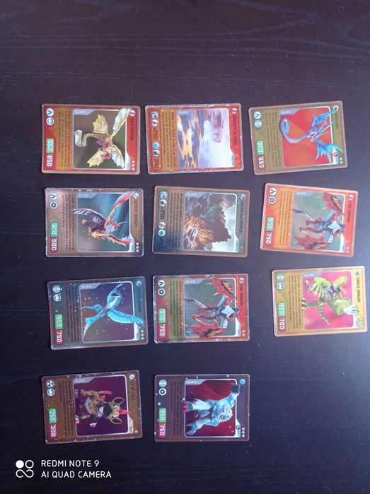 Caderneta Invizimals com 273 Cartas (Vendo em Separado)
