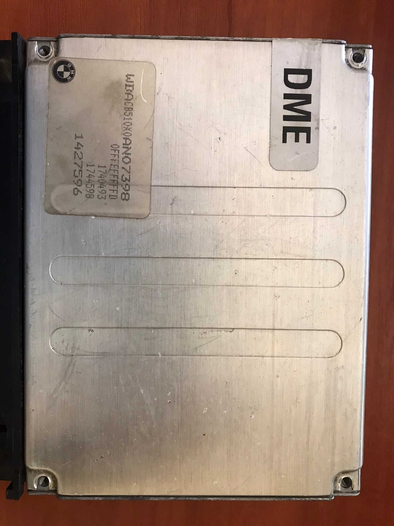 Блок керування двигуном Siemens 5wk9 018 DME MS41.0 + додатковий блок