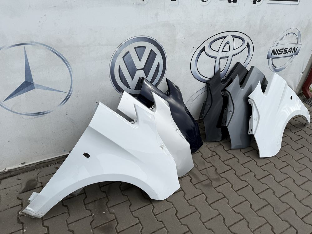 Крило ліве праве крила Vito Вито Віто V-class W447 Metris автозапчасти