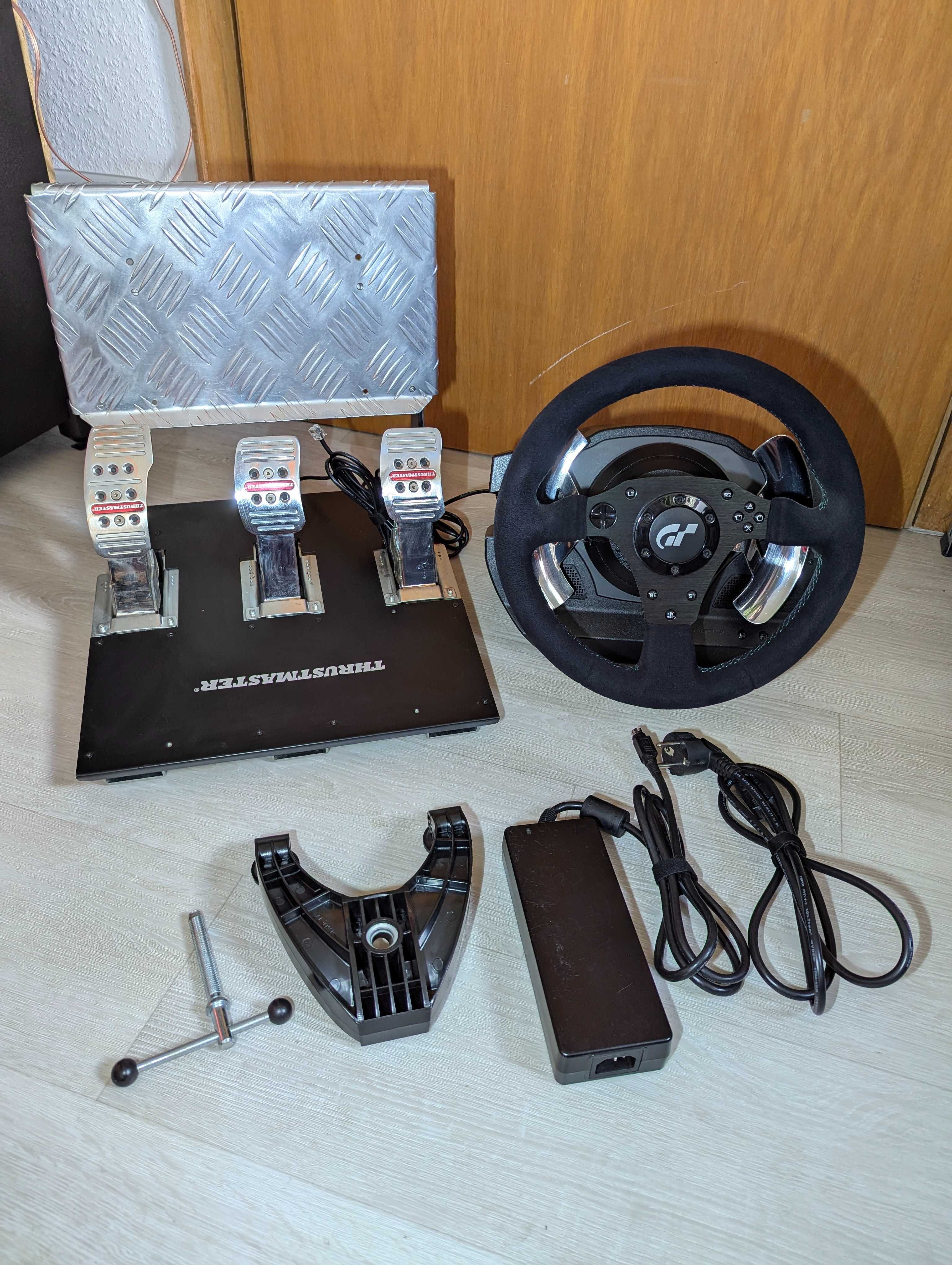 Игровой руль Thrustmaster T500 PRO Alcantara Edition