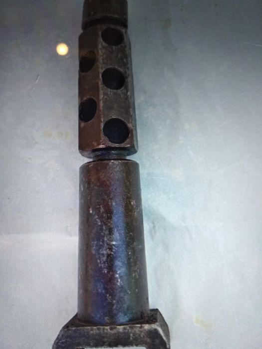 Продам новый  домкрат.